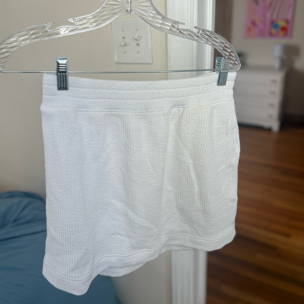 Aerie White Textured Skirt